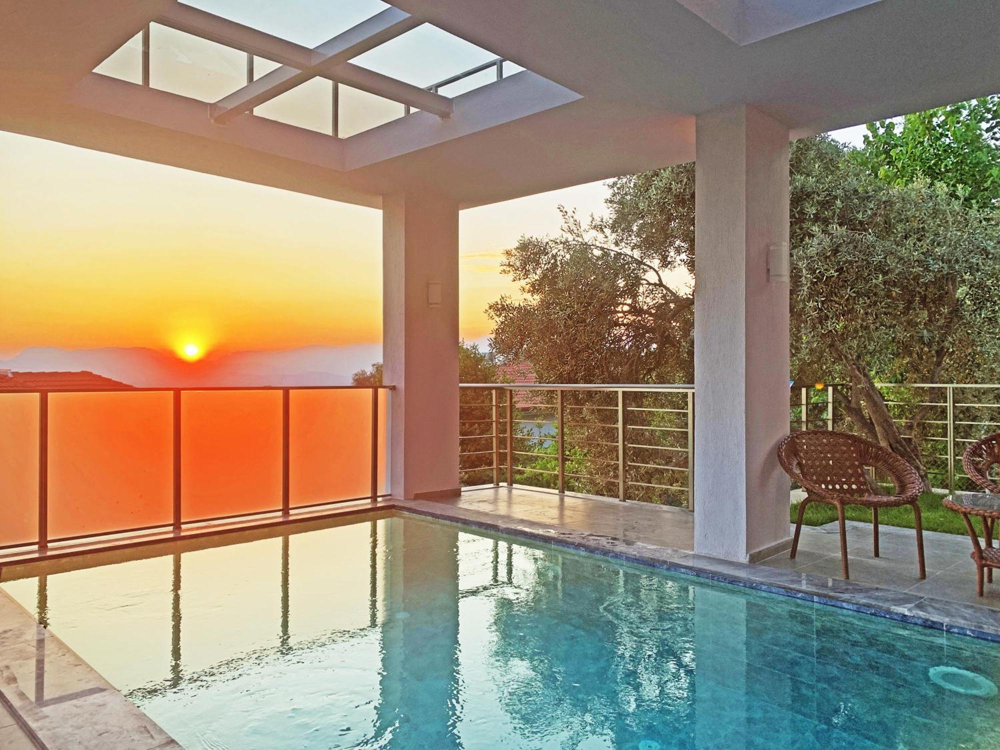 Villa With A Private Heated Pool, Jacuzzi, Overlooking Spectacular Views Of The Sea Kaş Luaran gambar